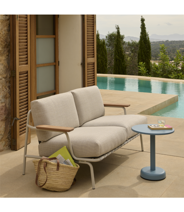 Muuto  Muuto Settle Outdoor Sofa 2 zits bank