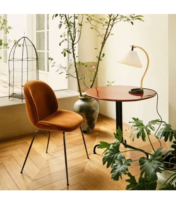 Gubi  Timberline Table Lamp by Mads Caprani