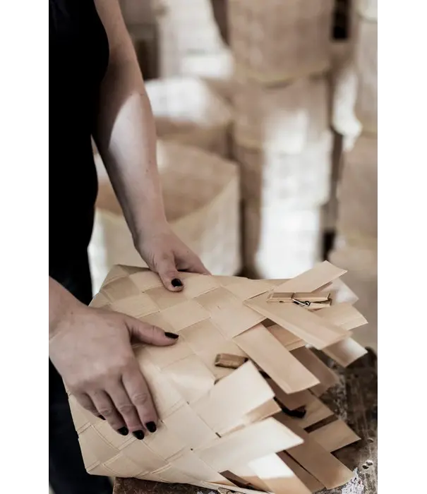 Verso Design  Verso Design -Lastu birch baskets - leather handles