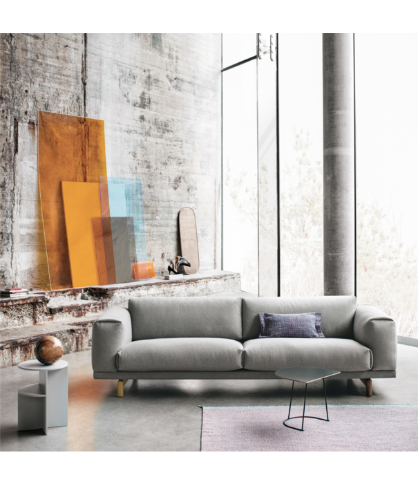 Muuto Rest 2-seater Sofa Hearth 6 taupe, black metal base