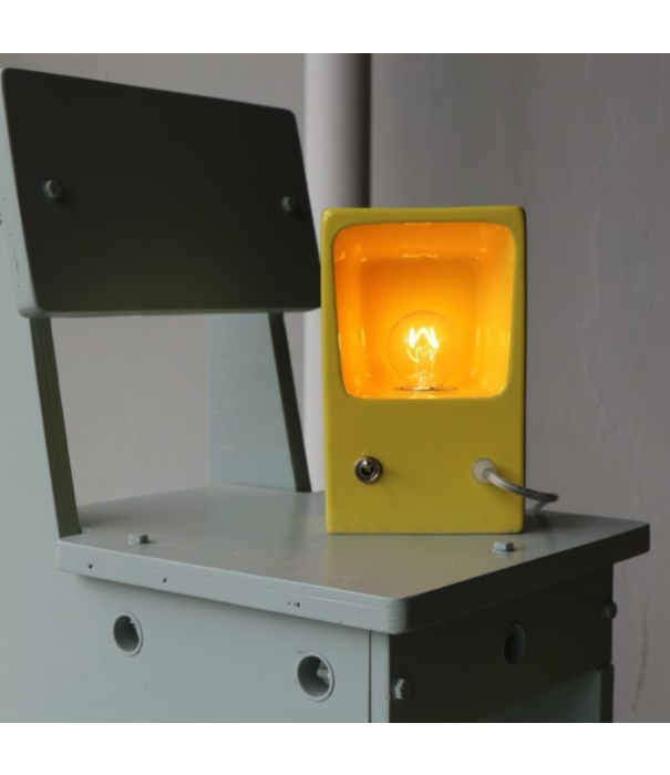 Piet Hein Eek Piet Hein Eek One Mold Table or wall lamp