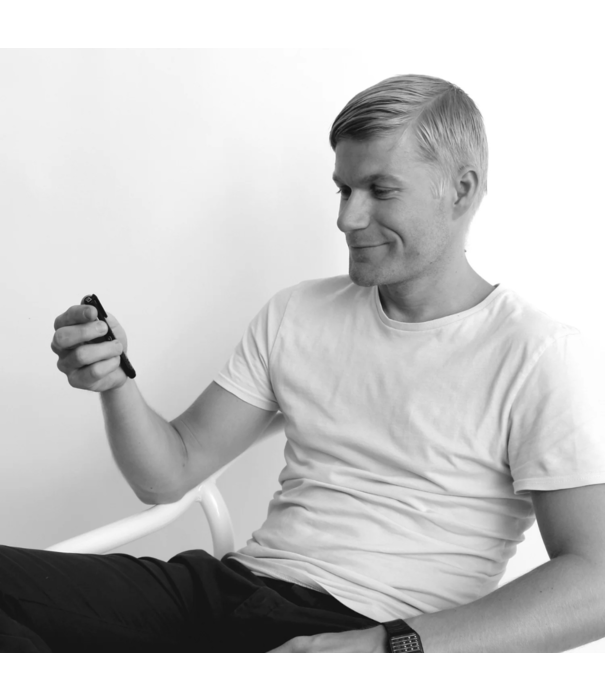 Audo Audo JWDA Vloerlamp travertijn, gebronsd messing