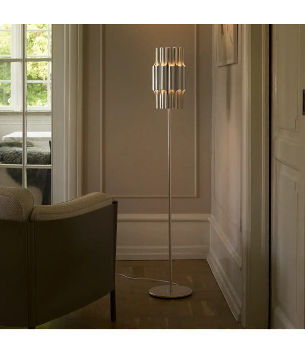 Lyfa  Lyfa Pan Vloerlamp  aluminium