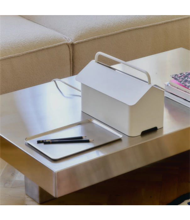 Pedestal Cable Villa
