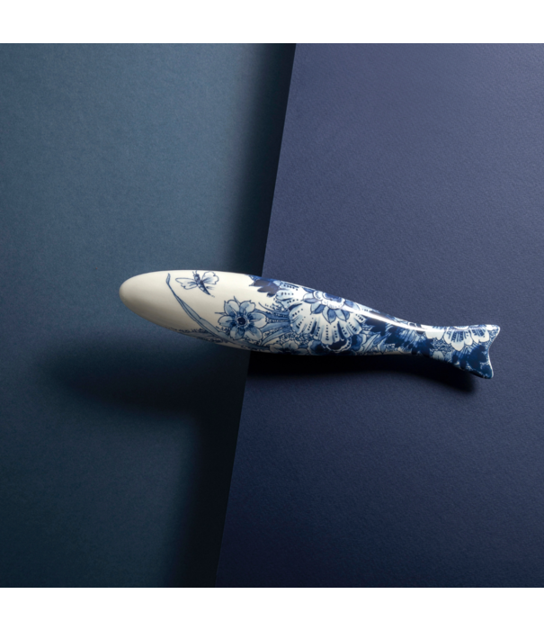 Royal Delft  Royal Delft Blue Herring Dragonfly flower L24