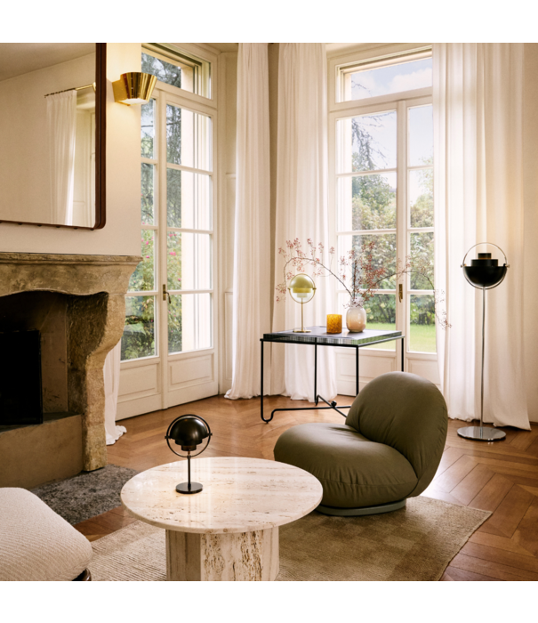 Gubi  Gubi Pacha Lounge Chair Karakorum Stripe, swivel base black