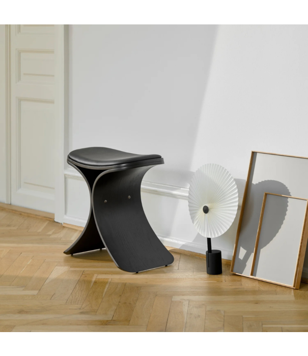 Gejst  Luno Stool - Black Oak/Leather