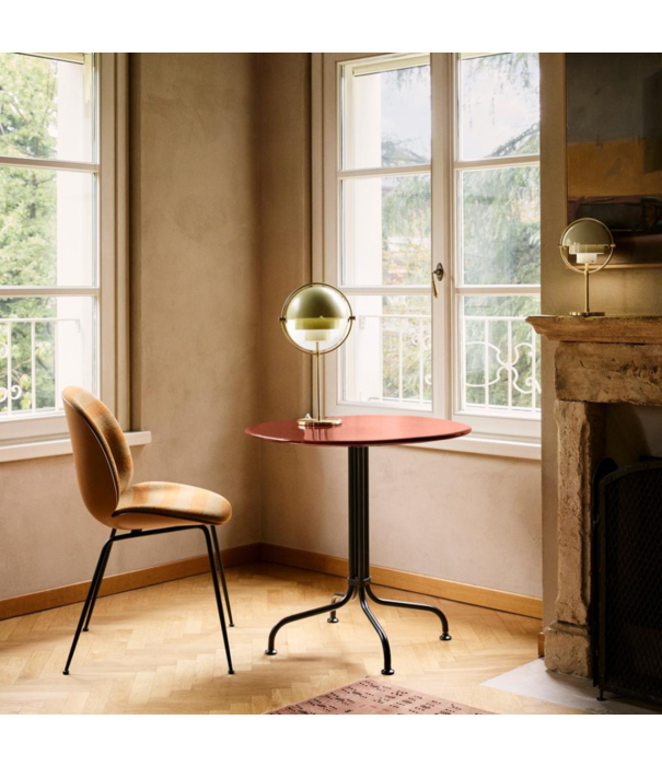 Gubi  Gubi Carmel Bistro Dining Table Clam White