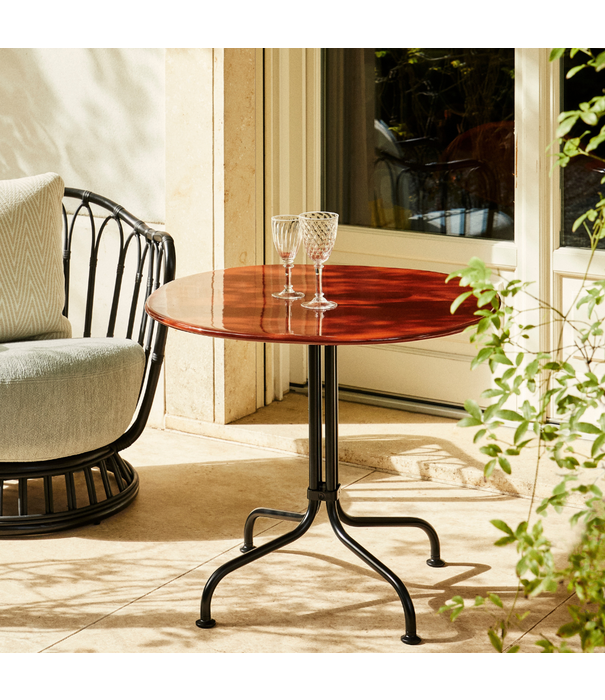 Gubi  Gubi Carmel Bistro Lounge Table Rock Red