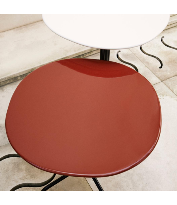 Gubi  Gubi Carmel Bistro Lounge Table Clam White