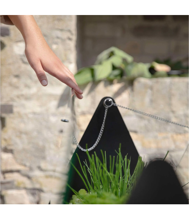 Eva Solo  - Wait to be seated Eva Solo Simply Grow Greenhouse Planter