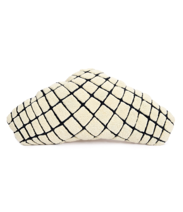 Haus Üger Haus Üger Grid Slim Cushion – Offwhite with Black Grid Pattern