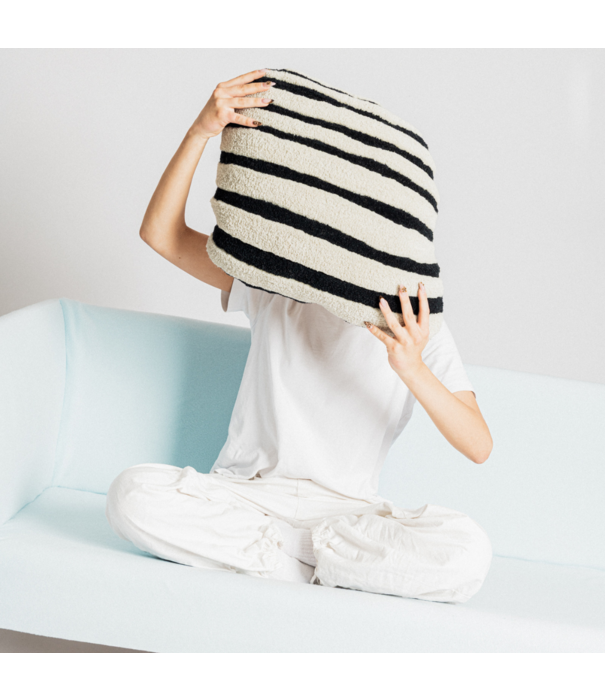 Haus Üger Haus Üger Bonbon Cushion – Green