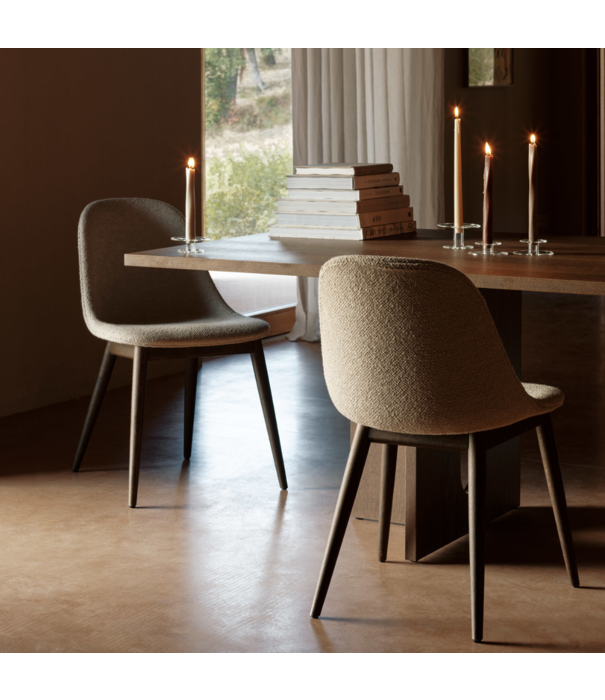 Audo Harbour Dining stoel Boucle 02, donker eiken poten