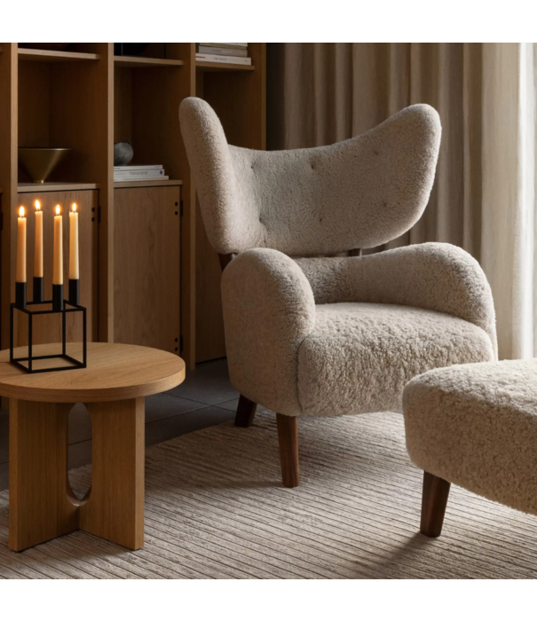 Audo Audo My Own Chair, Lounge Stoel Schapenvel, houten poten