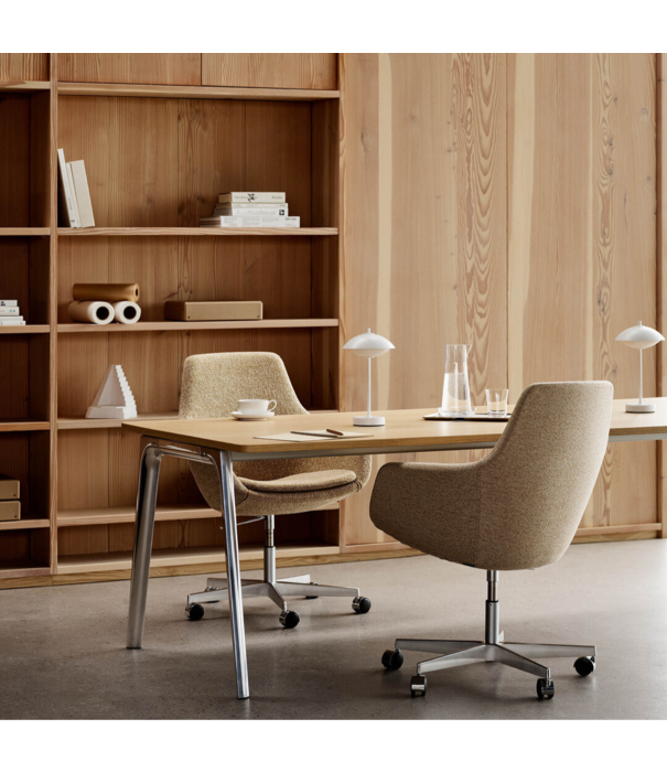 Fritz Hansen Fritz Hansen Clam Portable wit