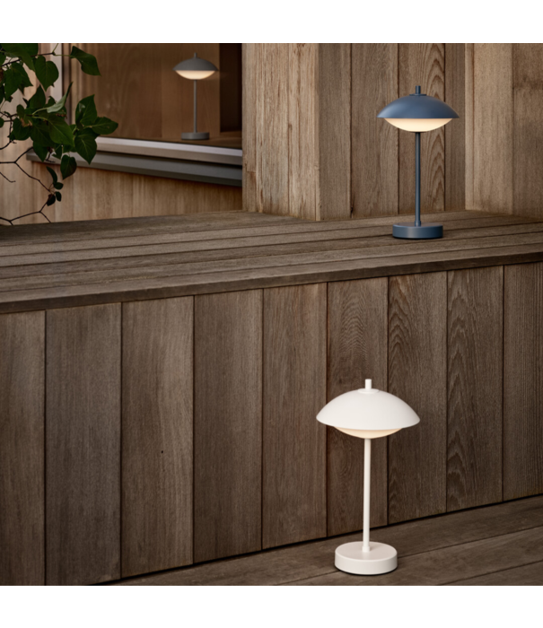 Fritz Hansen Clam Portable nine grey