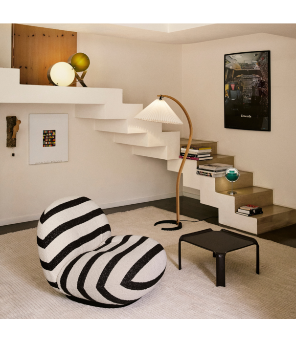 Gubi  Gubi T877 Side Table Pierre Paulin