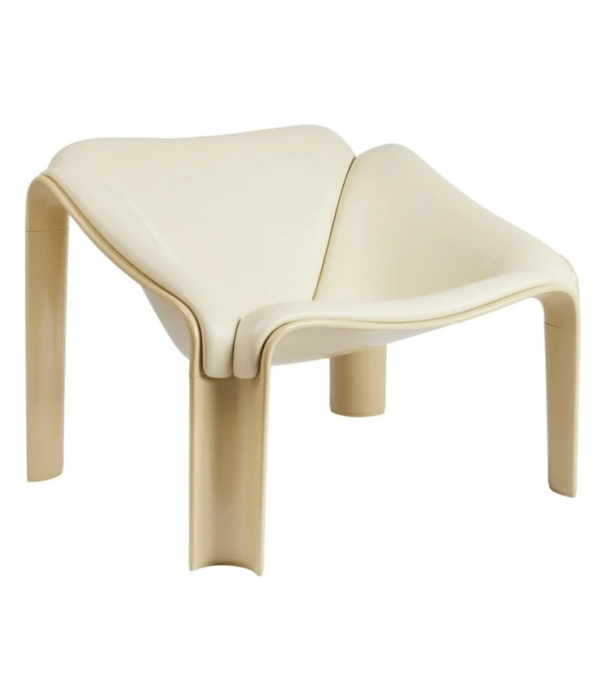Gubi   F300 Lounge Chair