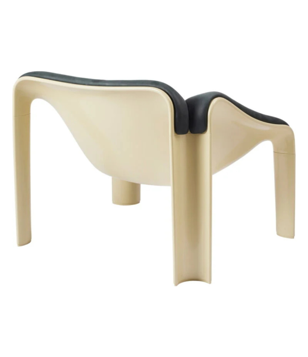 Gubi   F300 Lounge Chair