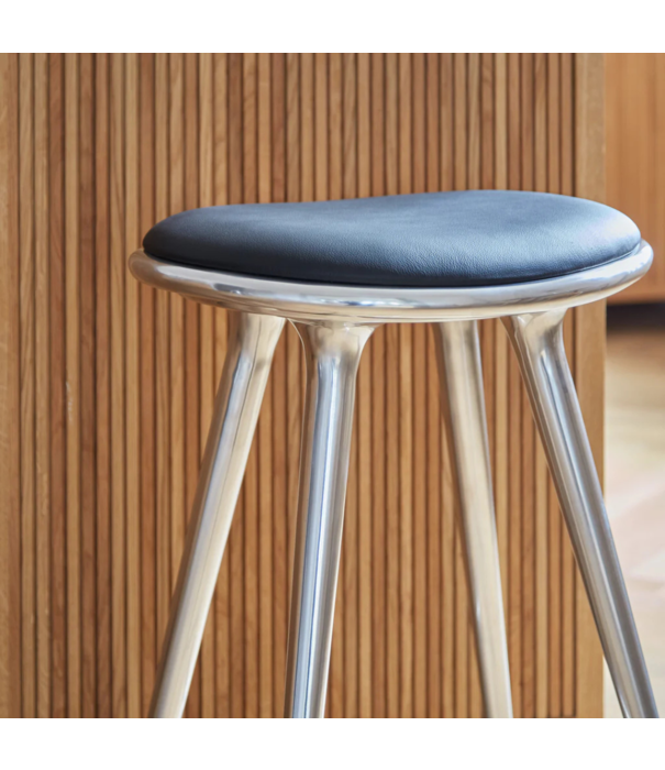 Mater Design  Mater High Stool polisheld aluminium, black leather 74cm