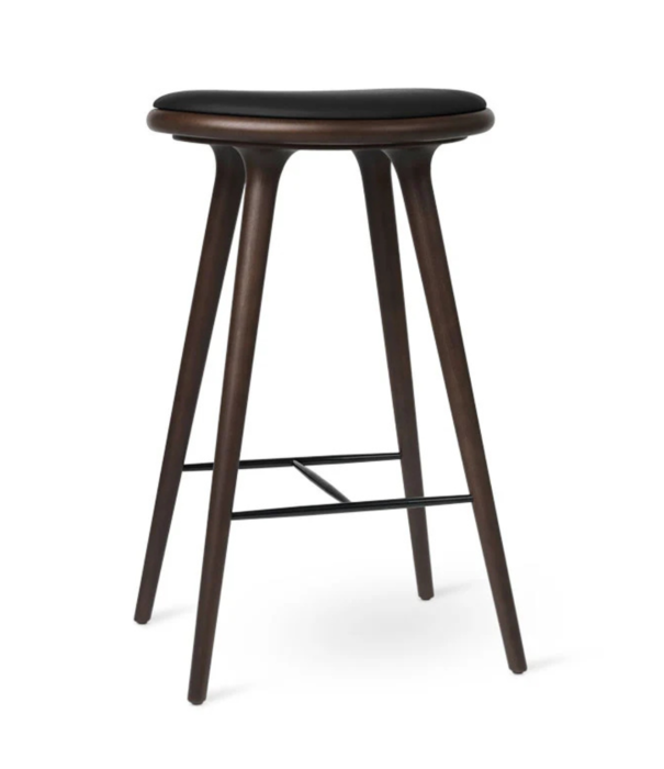 Mater Design  Mater High Stool Barkruk donker beuken, zwart leer 74cm.
