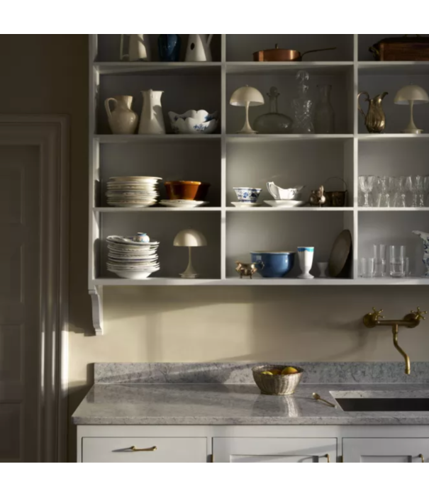 Louis Poulsen  Louis Poulsen Panthella 160 Portable V3 moss green