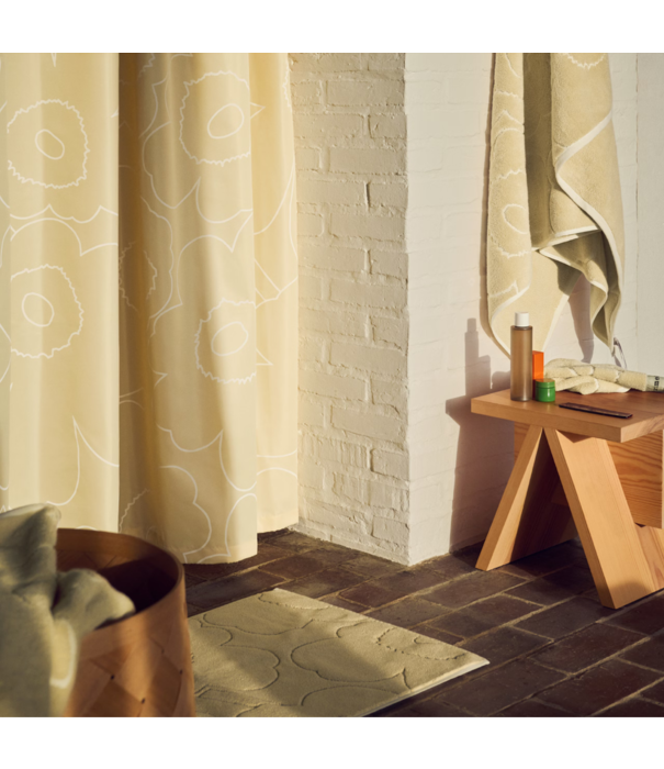 Marimekko  Piirto Unikko Bath Mat straw