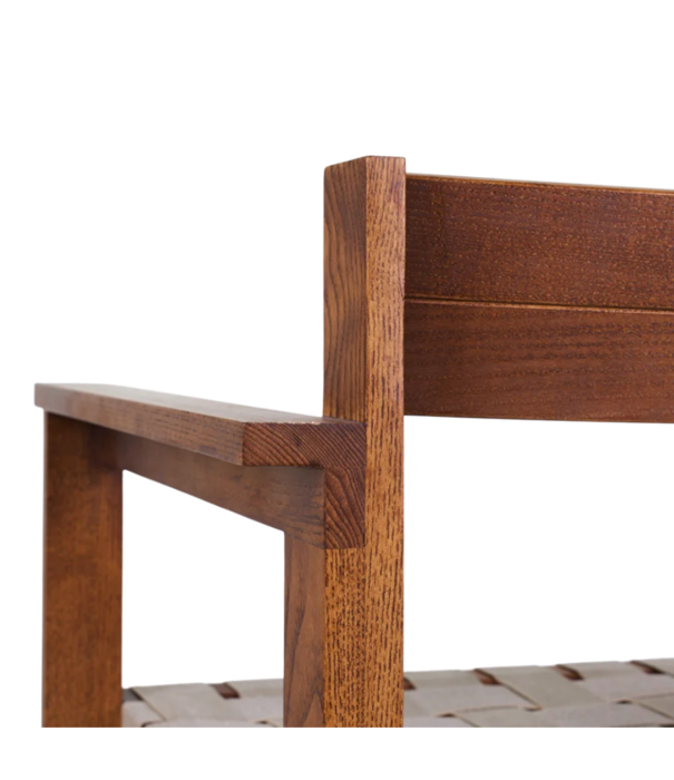Frama  Frama Symmetry Armrest Chair, honey lacquered ash / oat stof