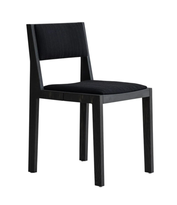Vaarnii  Vaarnii 016 Maasto Dining Chair, front upholstered