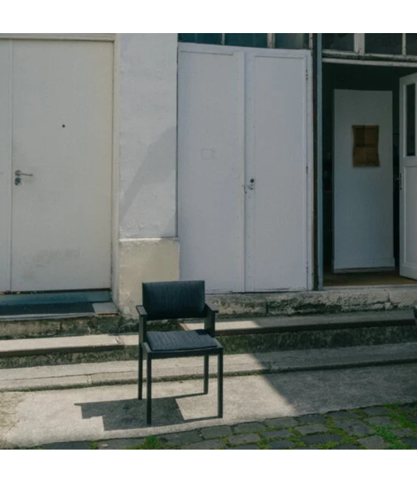 Vaarnii  Vaarnii 016 Maasto Eetkamerstoel met arm, grenen