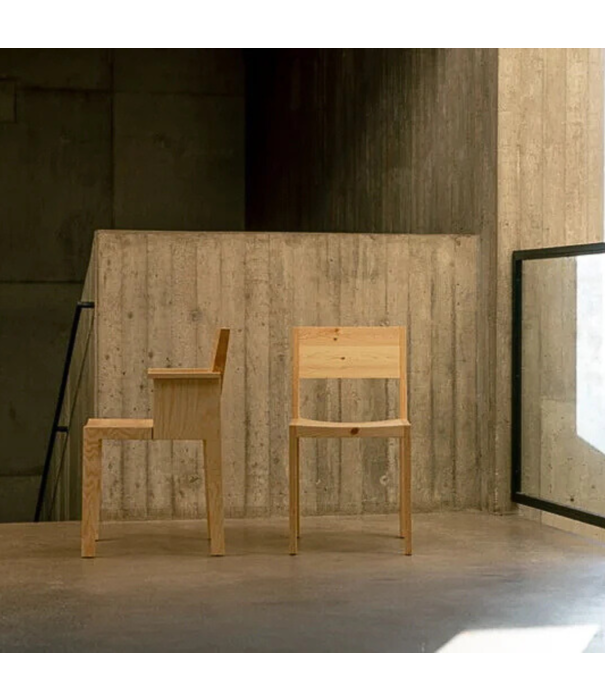 Vaarnii  Vaarnii 016 Maasto Dining Armchair, pine