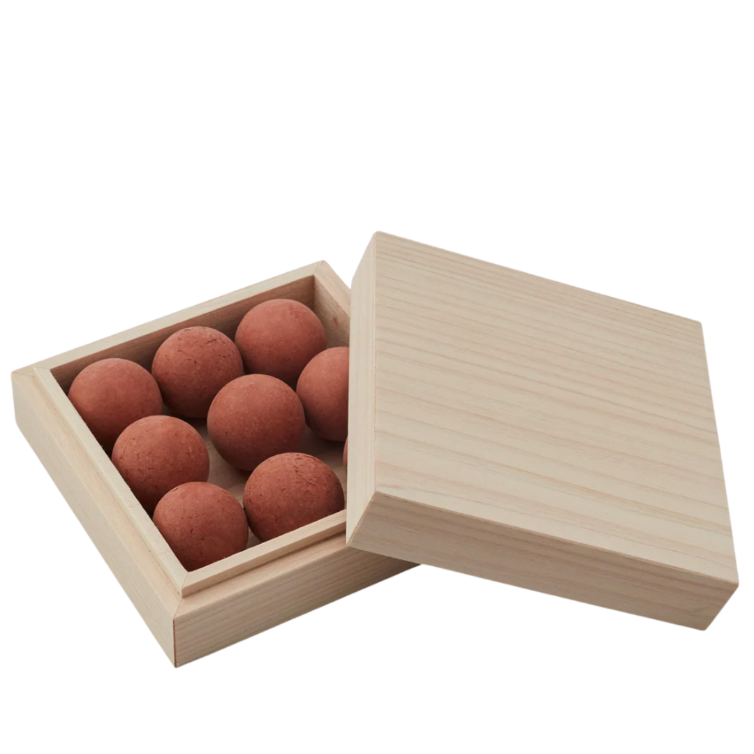 FRAMAアロマボール　 (FRAMA FROM SOIL TO FORM ) From Soil to Form Oil Diffuser Charcoal | Beratan – FRAMA