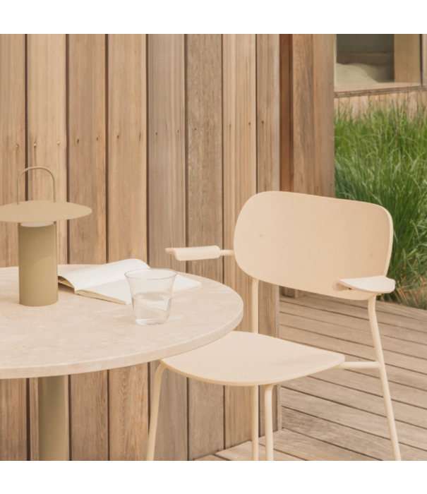 Audo Audo Co Dining Chair with arm Outdoor