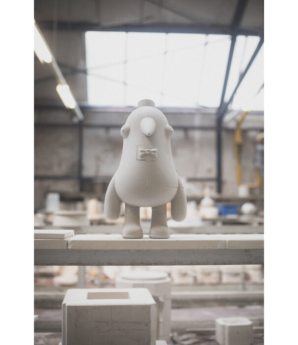 Royal Delft  Royal Delft The Housebird / Hand painted