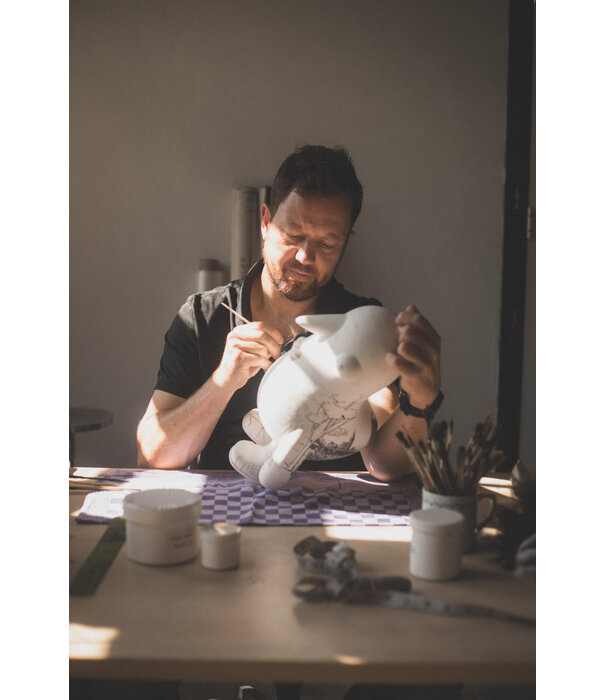 Royal Delft  Royal Delft The Housebird / Hand painted