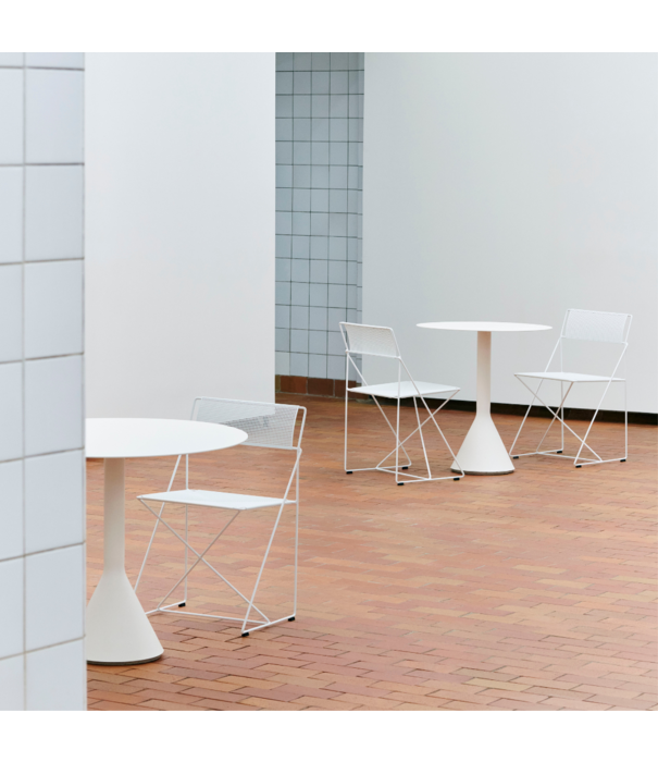 Hay  Palissade Cone Table cream white