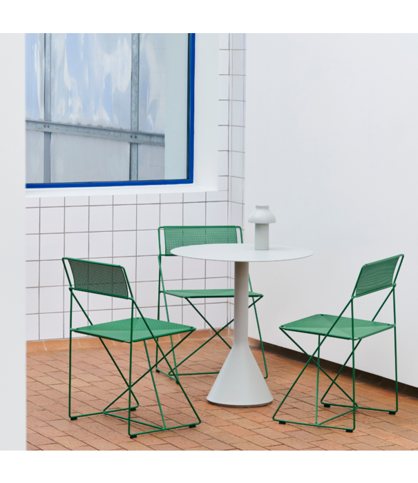 Hay  Palissade Cone Tafel cream white