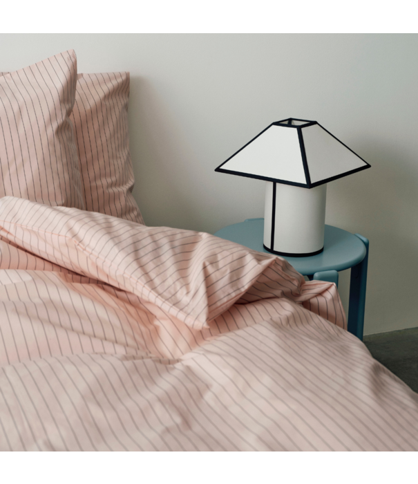 Hay  Ava Pyramid Table Lamp 290 white