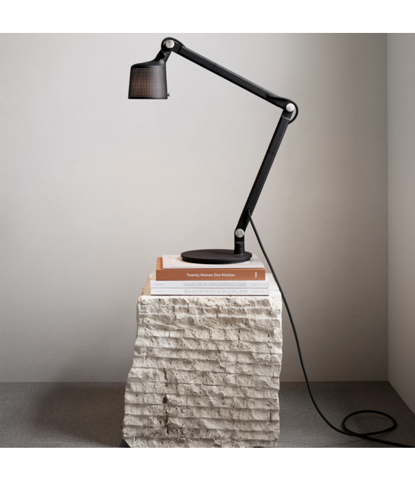 Vipp  521 Desk Lamp black