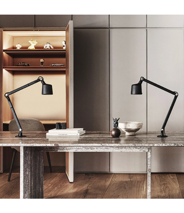 Vipp  521 Bureaulamp zwart