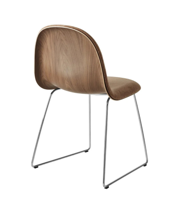 Gubi  Gubi 3D  Eetkamerstoel walnoot / Belsuede 132, RVS slede onderstel