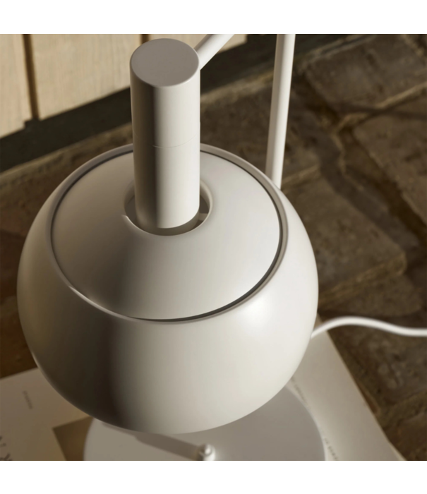 Louis Poulsen   Finn Juhl Elements Table Lamp