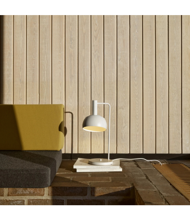 Louis Poulsen  Louis Poulsen Finn Juhl Elements Table Lamp