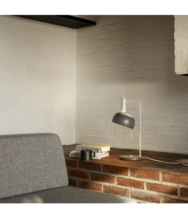 Louis Poulsen   Finn Juhl Elements Table Lamp