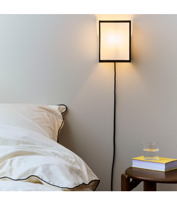Hay  Hay Ava Square Wall Lamp