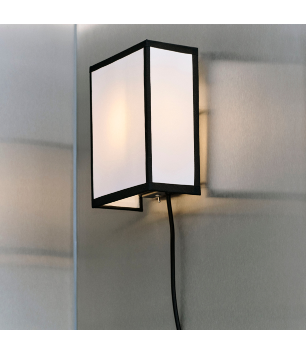 Hay   Ava Square Wall Lamp
