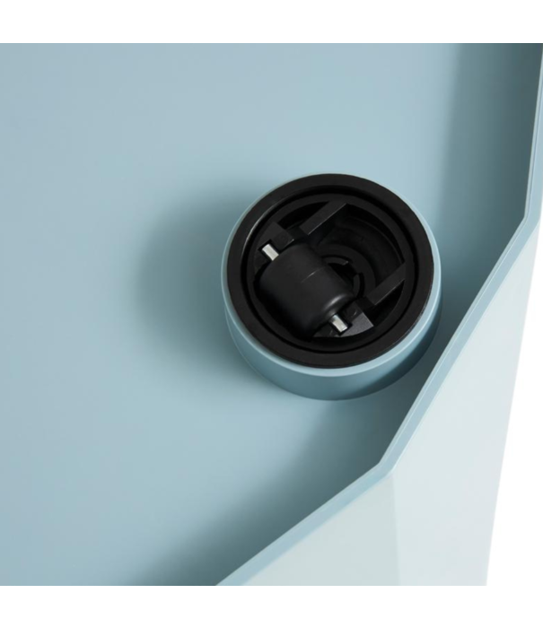 Hay  Hay Facet Cabinet Low op poten en wielen burgundy