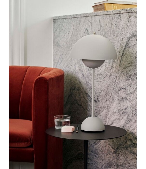 &Tradition &Tradition Flowerpot VP3 Table Lamp