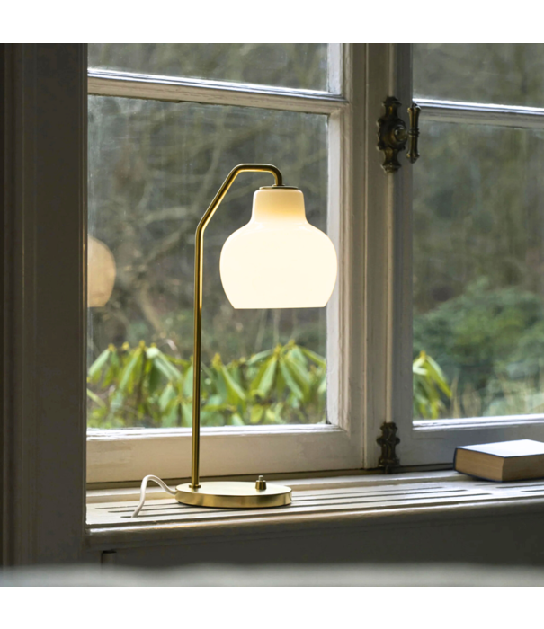 Louis Poulsen  Louis Poulsen VL Ring Crown Tafellamp
